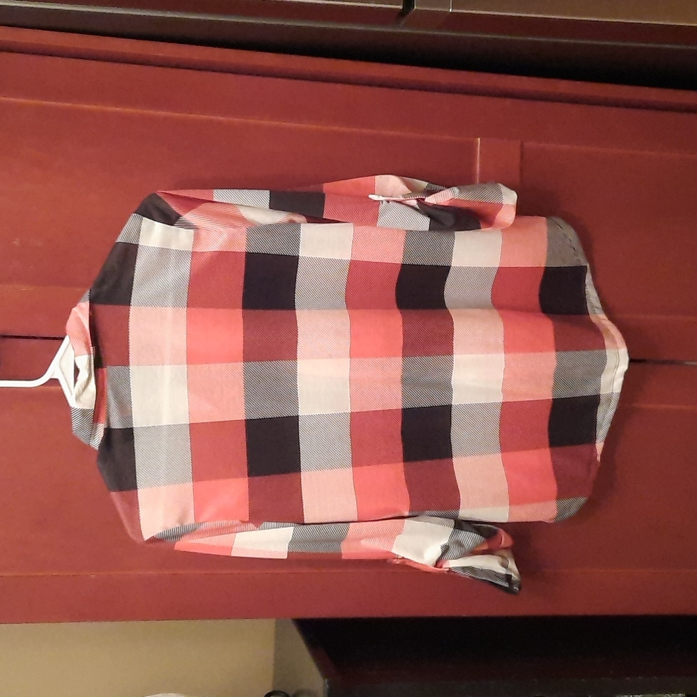 Shirt - Picture 3 of 3